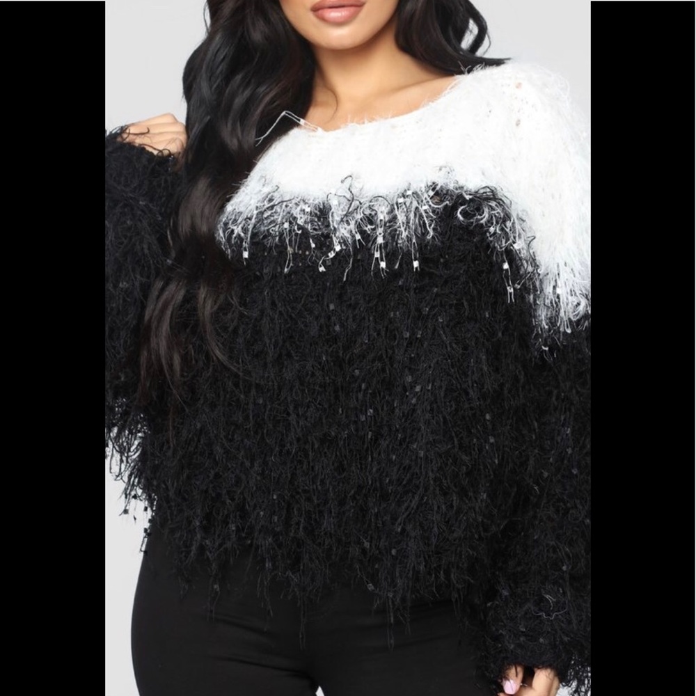 Beautiful Sweater NWT Blk&white Fringe-faux fur-style sweater- Blogger favorite